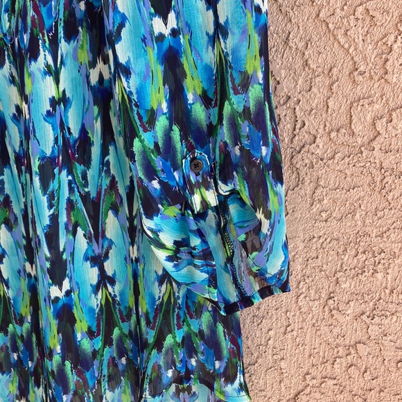 Express women’s medium three-quarter sleeve blouse - Picture 7 of 9